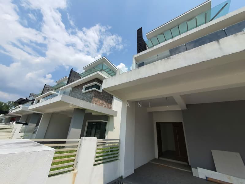 Bungalow House for Sale in Kajang (Selangor) - Esharani . - PropertyGuru.com.my