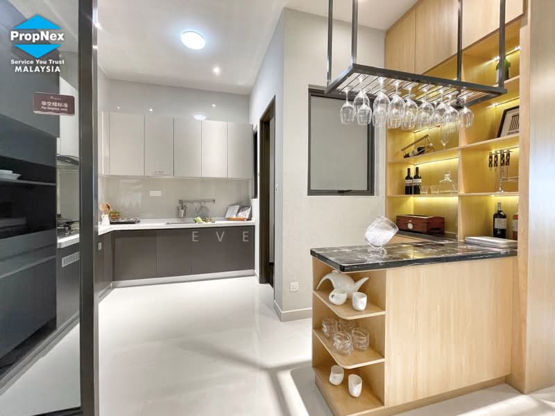 Kondominium untuk Dijual di Bay Point @ Country Garden Danga Bay - Eve Fan - Kitchen - PropertyGuru.com.my