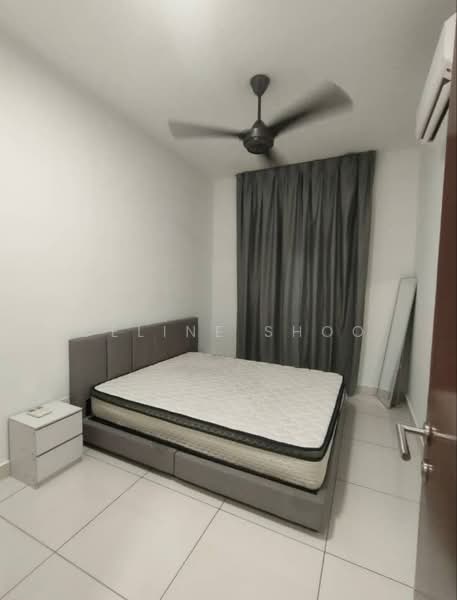 Kondominium untuk Disewa di Paraiso Residence @ The Earth - Celine Shoo - Bedroom - PropertyGuru.com.my