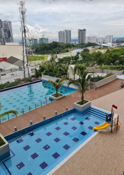 Kondominium untuk Disewa di Paraiso Residence @ The Earth - Celine Shoo - Pool - PropertyGuru.com.my