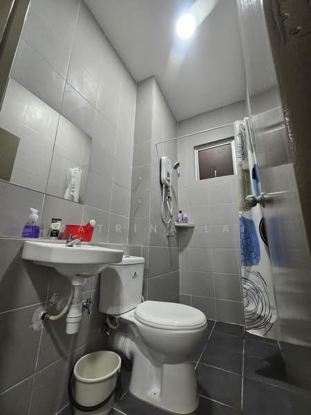 Pangsapuri untuk Disewa di Idaman Abadi - Katrina Lai - Bathroom - PropertyGuru.com.my