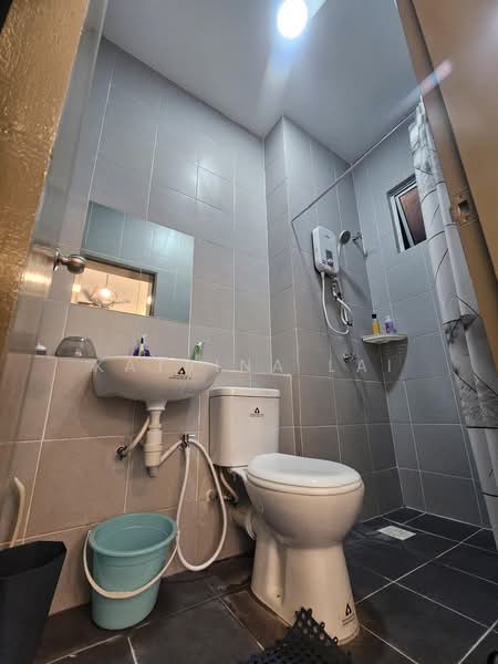 Pangsapuri untuk Disewa di Idaman Abadi - Katrina Lai - Bathroom - PropertyGuru.com.my