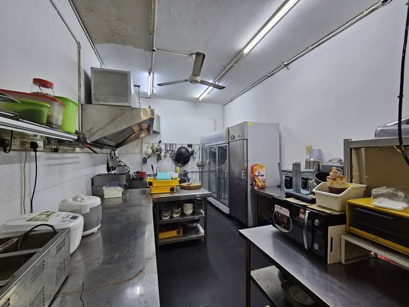 Kedai untuk Disewa di Taman Molek (Johor Bahru) - Ryon Teh - PropertyGuru.com.my