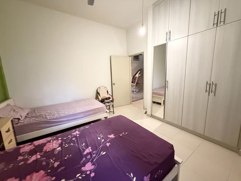 Rumah Berkembar untuk Dijual di Taman Vista Mutiara (Bandar Sungai Long) - Aivan Ng - Bedroom - PropertyGuru.com.my