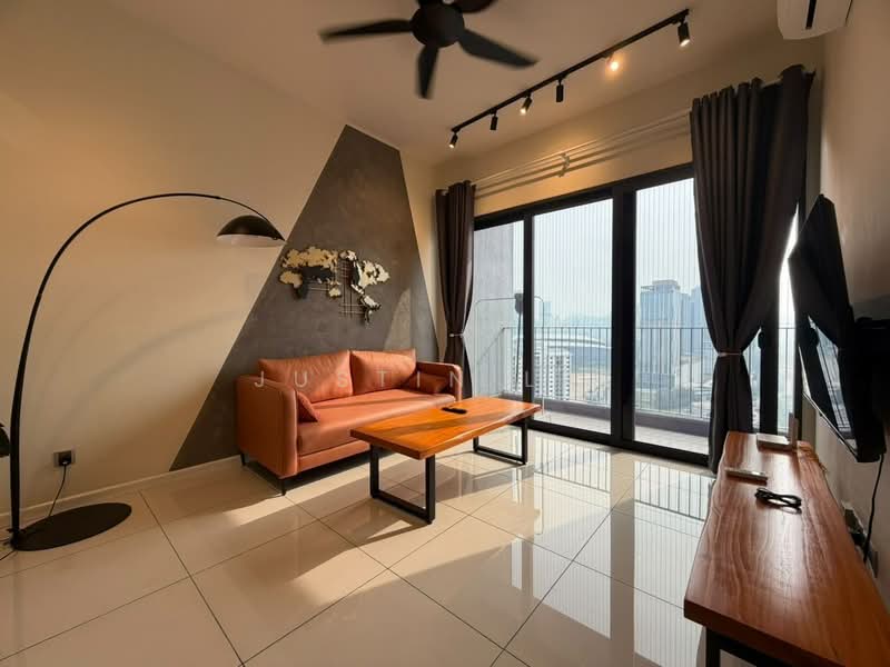 Kediaman Servis untuk Disewa di The Era @ Duta North - Justin Lai - Living Room - PropertyGuru.com.my
