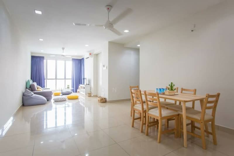 Kediaman Servis untuk Disewa di Maxim Citylights - Wilson Chin - Living Room - PropertyGuru.com.my