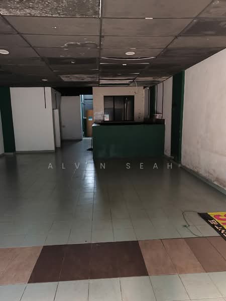 Shop for Rent in Kawasan 18 (Klang) - Alvin Seah - Interior - PropertyGuru.com.my