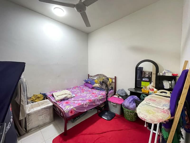 Rumah Teres 1-Tingkat untuk Dijual di Shah Alam (Selangor) - Ziana Najib - Bedroom - PropertyGuru.com.my