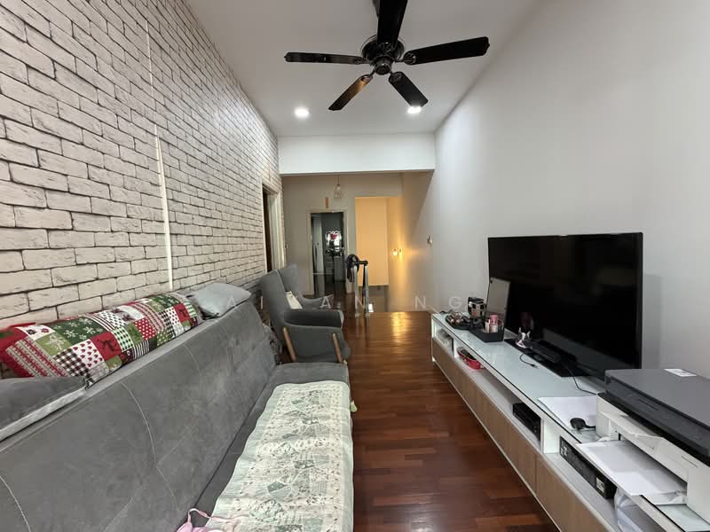 Rumah Teres 3-Tingkat untuk Dijual di Taman Taming Indah 2 (Bandar Sungai Long) - Aivan Ng - Living Room - PropertyGuru.com.my