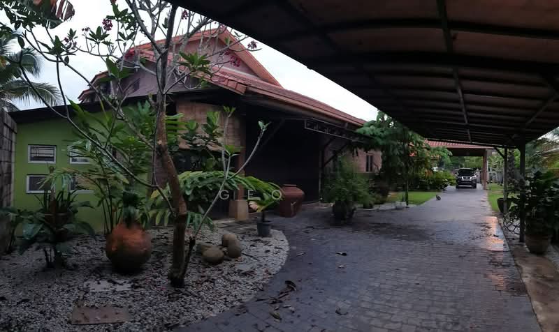 Bungalow House for Sale in Seksyen 6 (Kota Damansara) - Geo . - Exterior - PropertyGuru.com.my