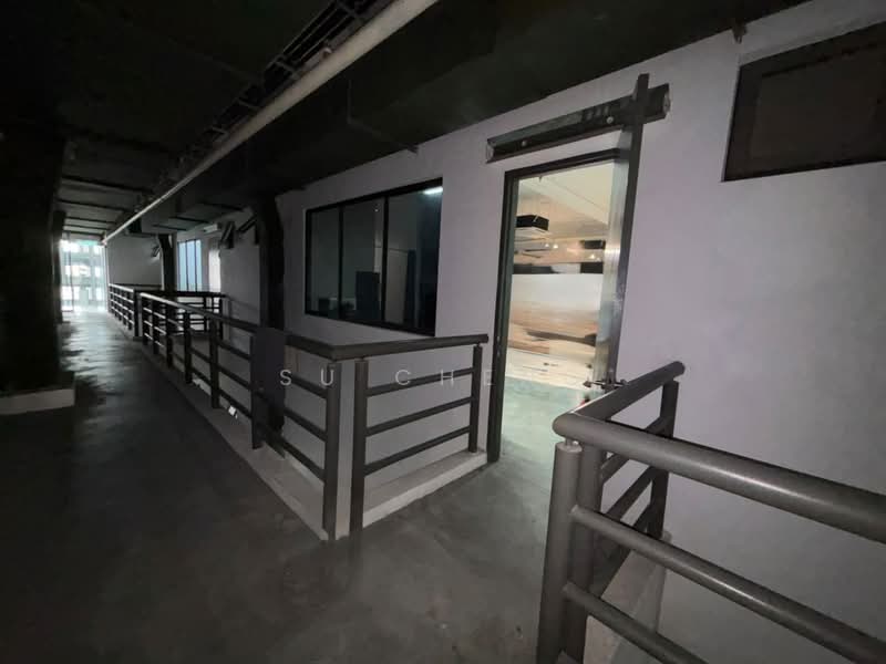 Shop for Sale in Bandar Sri Permaisuri (Cheras) - Su Cheng - Corridor - PropertyGuru.com.my