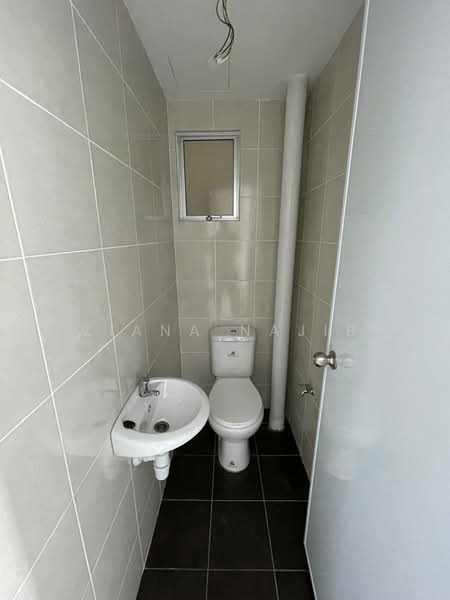 Pangsapuri untuk Dijual di PANGSAPURI IRINA - Ziana Najib - Bathroom - PropertyGuru.com.my