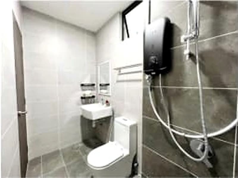 Condominium for Sale at Twin Tower Residence - Dennis Lee - Bathroom - PropertyGuru.com.my