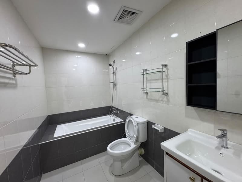 Kediaman Servis untuk Disewa di Birch Regency @ Penang Times Square - Jeanie Lim - Bathroom - PropertyGuru.com.my