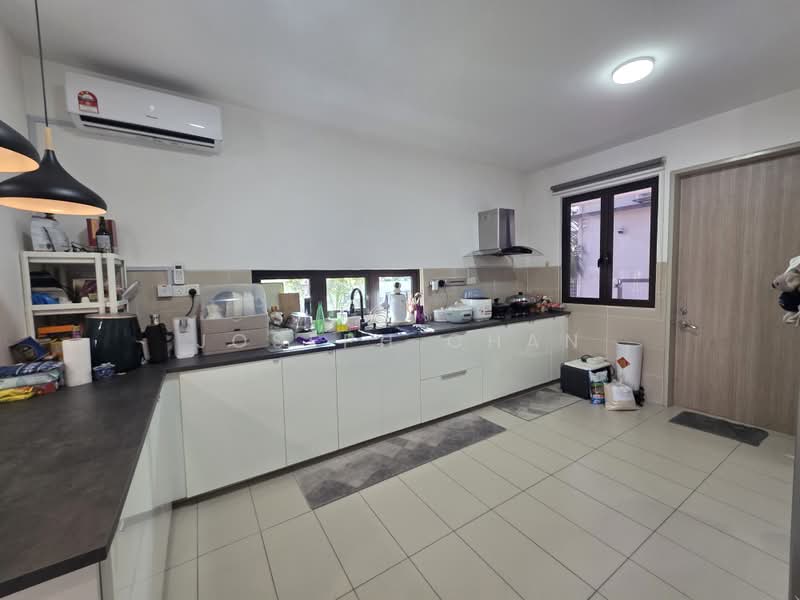 2-storey Terraced House for Sale in Bukit Raja (Selangor) - Joseph Chan - Kitchen - PropertyGuru.com.my