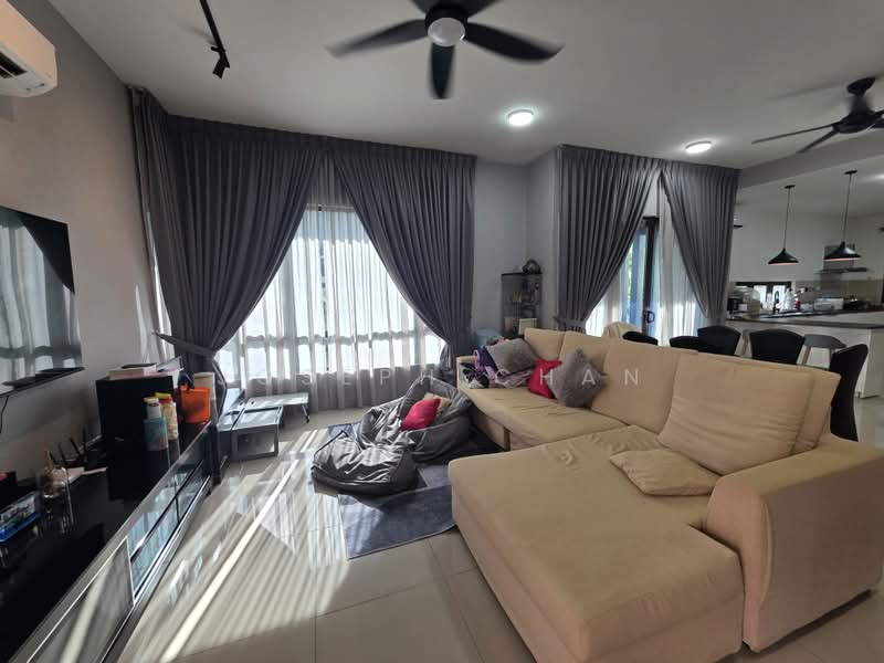 2-storey Terraced House for Sale in Bukit Raja (Selangor) - Joseph Chan - Living Room - PropertyGuru.com.my