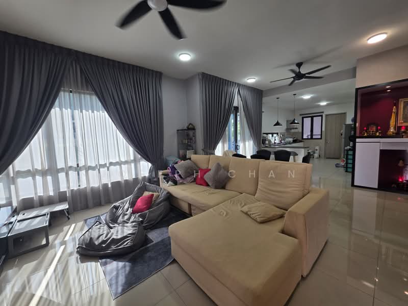 2-storey Terraced House for Sale in Bukit Raja (Selangor) - Joseph Chan - Living Room - PropertyGuru.com.my