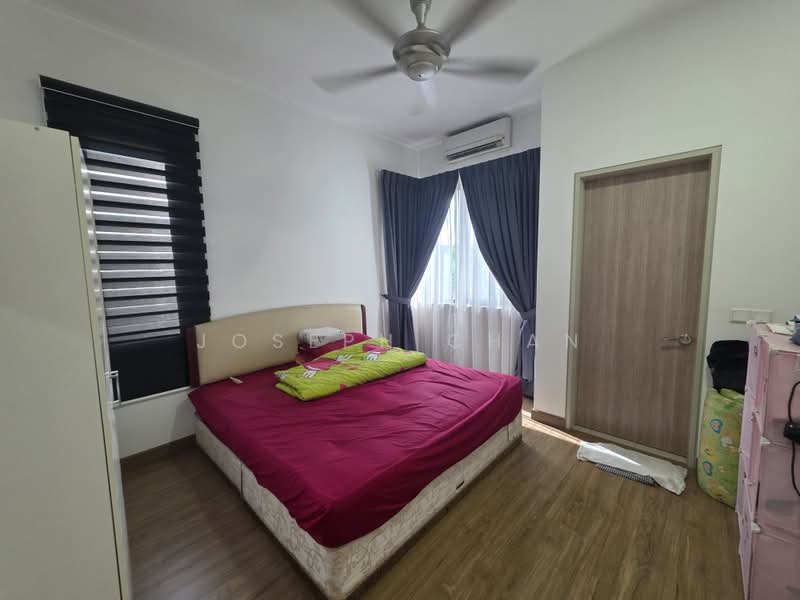2-storey Terraced House for Sale in Bukit Raja (Selangor) - Joseph Chan - Bedroom - PropertyGuru.com.my