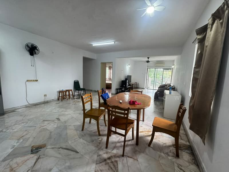 Kondominium untuk Disewa di Kuchai Brem Park 2 - Roseabelle Low - Living Room - PropertyGuru.com.my