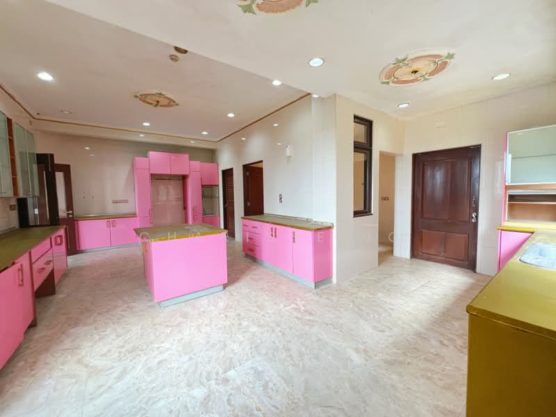 Bungalow House for Sale in TTDI Hills (Kuala Lumpur) - Charisse Ng - Kitchen - PropertyGuru.com.my