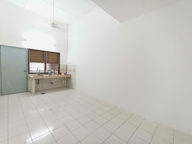 Rumah Teres 1-Tingkat untuk Dijual di Taman Perpaduan Koperasi (Tambun) - Chris Chin - Kitchen - PropertyGuru.com.my