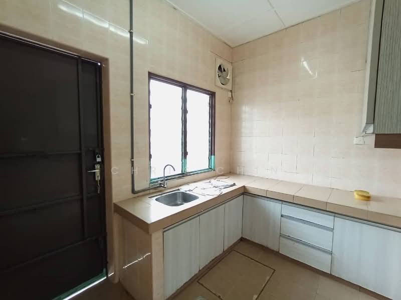 Rumah Teres 1-Tingkat untuk Dijual di Taman Perpaduan Koperasi (Tambun) - Chris Chin - Kitchen - PropertyGuru.com.my