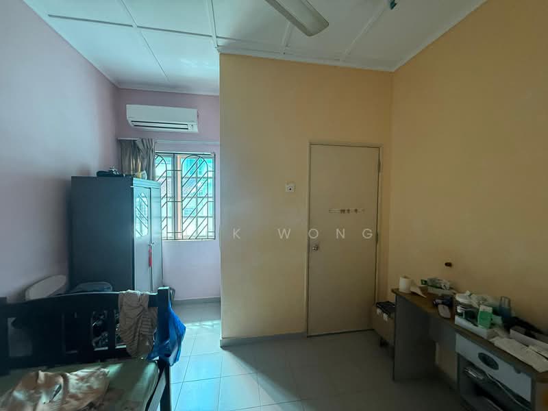 2-storey Terraced House for Sale in Taman Sungai Besi Indah (Seri Kembangan) - Nick Wong - PropertyGuru.com.my
