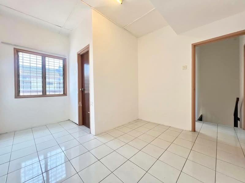 2-storey Terraced House for Sale in Sungai Buloh (Selangor) - Farah Dina - Interior - PropertyGuru.com.my