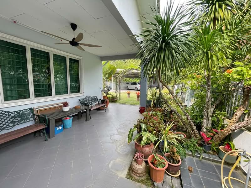 2-storey Terraced House for Sale in Bandar Puncak Alam (Puncak Alam) - Norafian SMH - Exterior - PropertyGuru.com.my