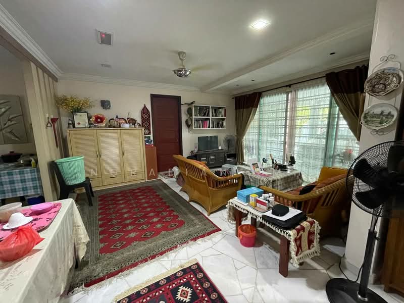 2-storey Terraced House for Sale in Bandar Puncak Alam (Puncak Alam) - Norafian SMH - PropertyGuru.com.my