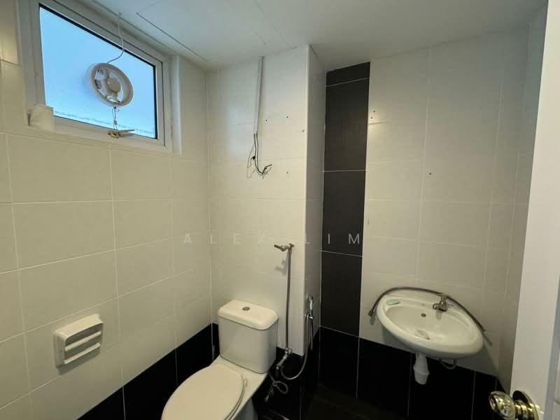 Condominium for Rent at Summer Place - Alex Lim - Bathroom - PropertyGuru.com.my