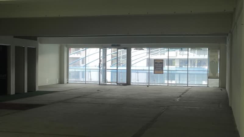 Shop for Rent in Bukit Jelutong (Shah Alam) - Firdaus Salleh - Entrance - PropertyGuru.com.my