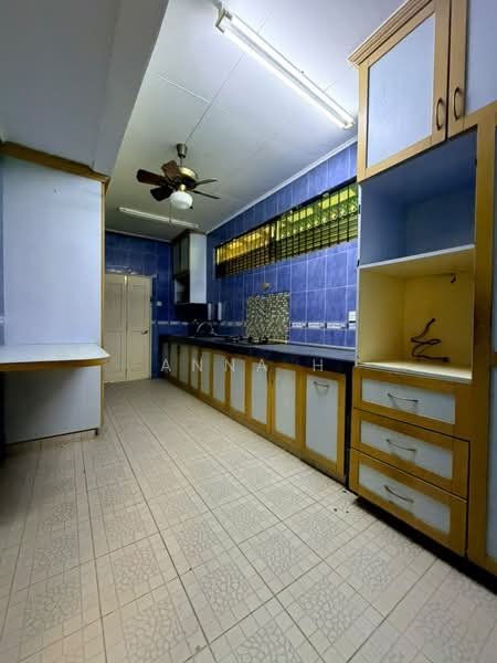 Bungalow House for Sale in Ampang Jaya (Ampang) - Anna H - Kitchen - PropertyGuru.com.my