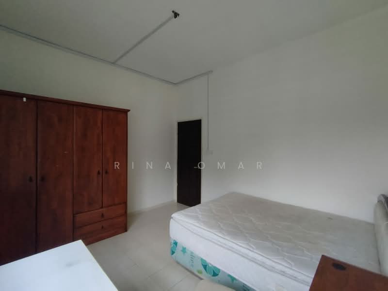 Pangsapuri untuk Dijual di Alpine Village - Rina Omar - Bedroom - PropertyGuru.com.my