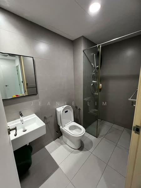Condominium for Rent at Ferringhi Residence 2 - Jeanie Lim - Bathroom - PropertyGuru.com.my