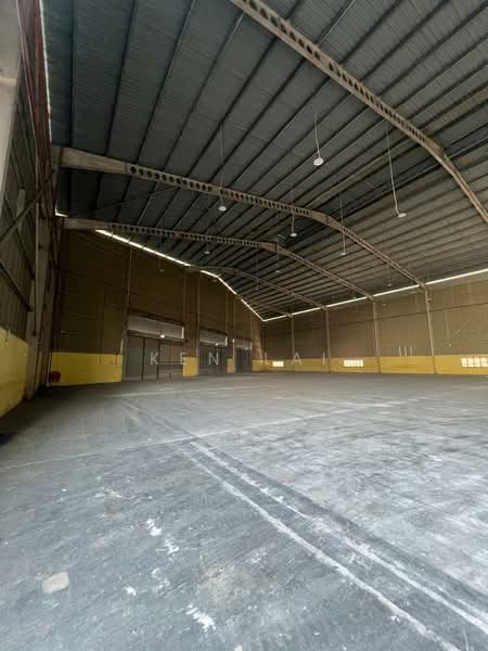 Gudang untuk Disewa di Taman Perindustrian Subang (Subang Jaya) - Ken Lai - Interior - PropertyGuru.com.my