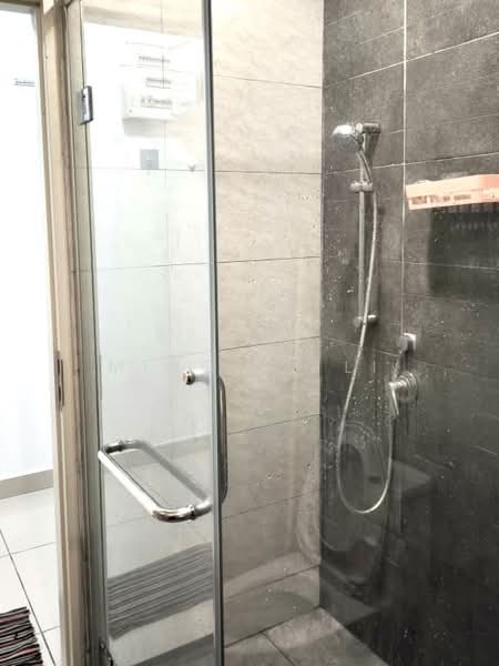 Condominium for Rent at Vivo Residential Suites - Ming Ju Li - Bathroom - PropertyGuru.com.my