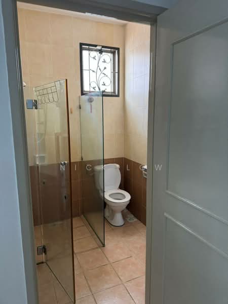 Bungalow House untuk Disewa di Austin Perdana (Tebrau) - Nick Low - Bathroom - PropertyGuru.com.my