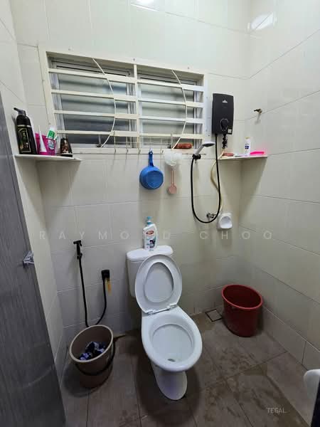 Rumah Teres untuk Dijual di Bandar Putera 2 (Klang) - Raymond Choo - Bathroom - PropertyGuru.com.my