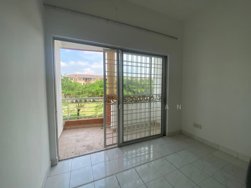 Apartment for Sale at Pangsapuri Merak - Zann Fauzan - Balcony - PropertyGuru.com.my