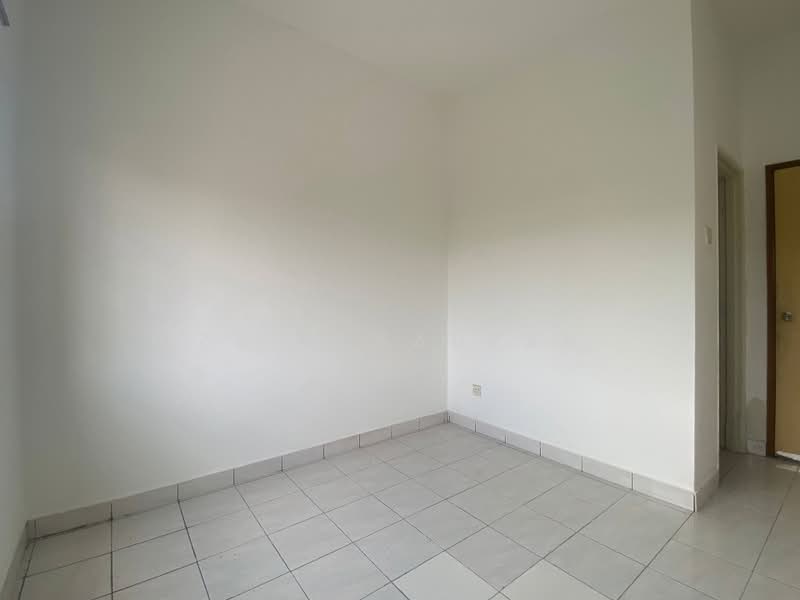 Apartment for Sale at Pangsapuri Merak - Zann Fauzan - Interior - PropertyGuru.com.my