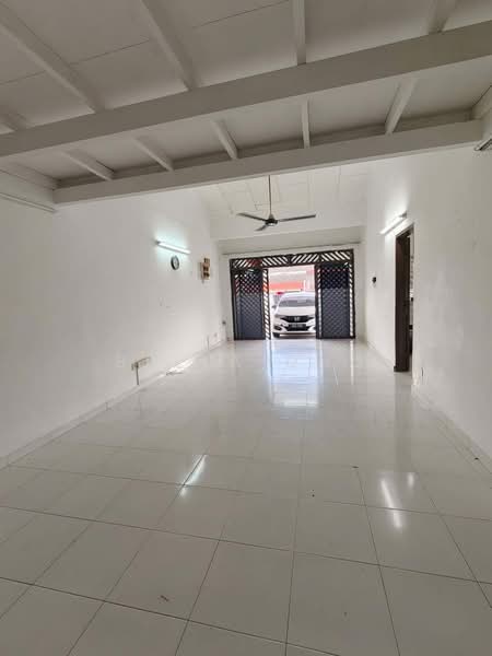 1.5-storey Terraced House for Rent in Taman Pelangi (Johor Bahru) - Bella Ong - PropertyGuru.com.my