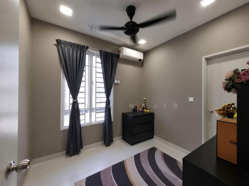 Cluster House for Sale in Shah Alam (Selangor) - Ziana Najib - PropertyGuru.com.my