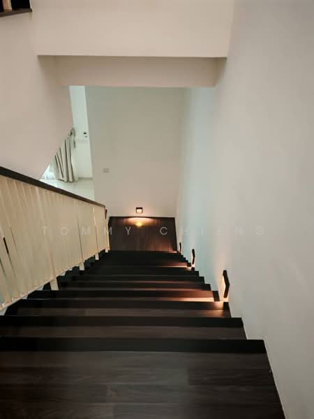 Rumah Teres 2-Tingkat untuk Dijual di Eco Majestic (Semenyih) - TOMMY CHIENG - Stairs - PropertyGuru.com.my