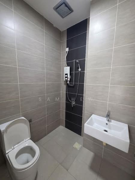 Cluster House for Rent in Eco Majestic (Semenyih) - Sam Hew - Bathroom - PropertyGuru.com.my