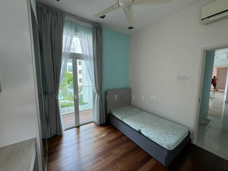 Kondominium untuk Disewa di Ferringhi Residence - Jeanie Lim - Bedroom - PropertyGuru.com.my