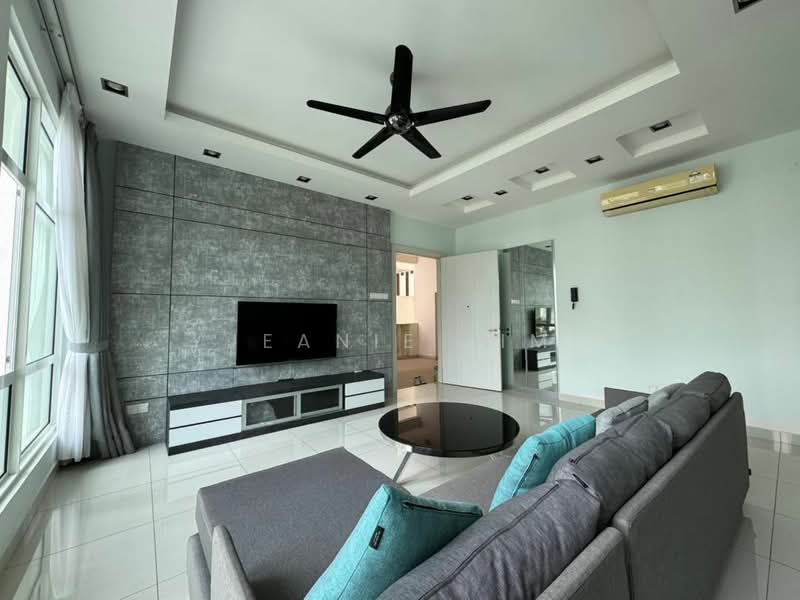 Kondominium untuk Disewa di Ferringhi Residence - Jeanie Lim - Living Room - PropertyGuru.com.my