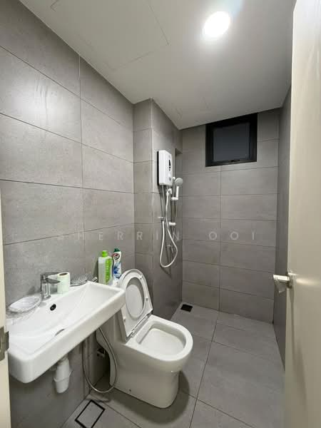 Service Residence for Rent at Vivo Executive Apartment - Sherrin Ooi - Bathroom - PropertyGuru.com.my