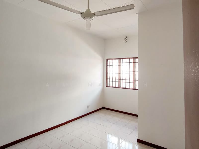 2-storey Terraced House for Sale in Taman Kajang Perdana (Kajang) - Aimi Mahirah - PropertyGuru.com.my
