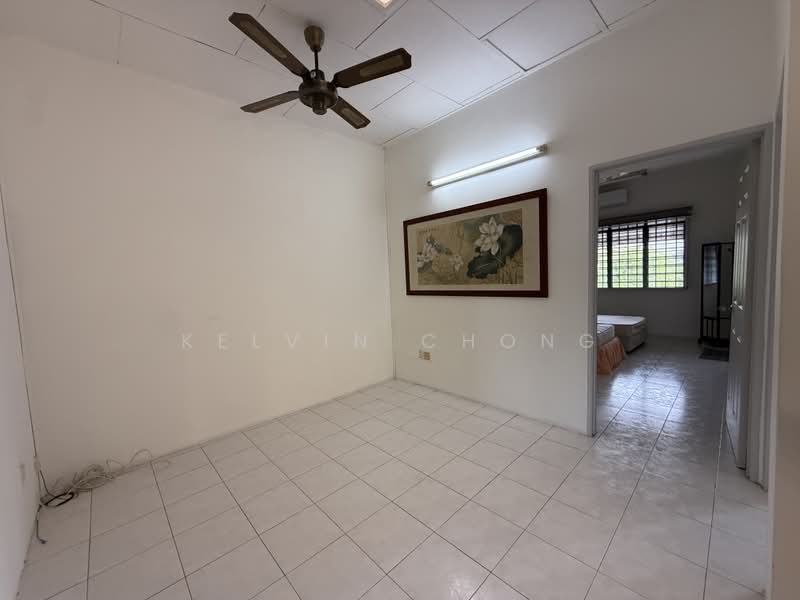 2-storey Terraced House for Rent in Bandar Baru Tambun (Tambun) - Kelvin Chong - Interior - PropertyGuru.com.my